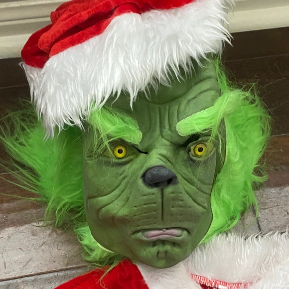 Adult Grinch Costume - Red and Green - Picture 2 of 11